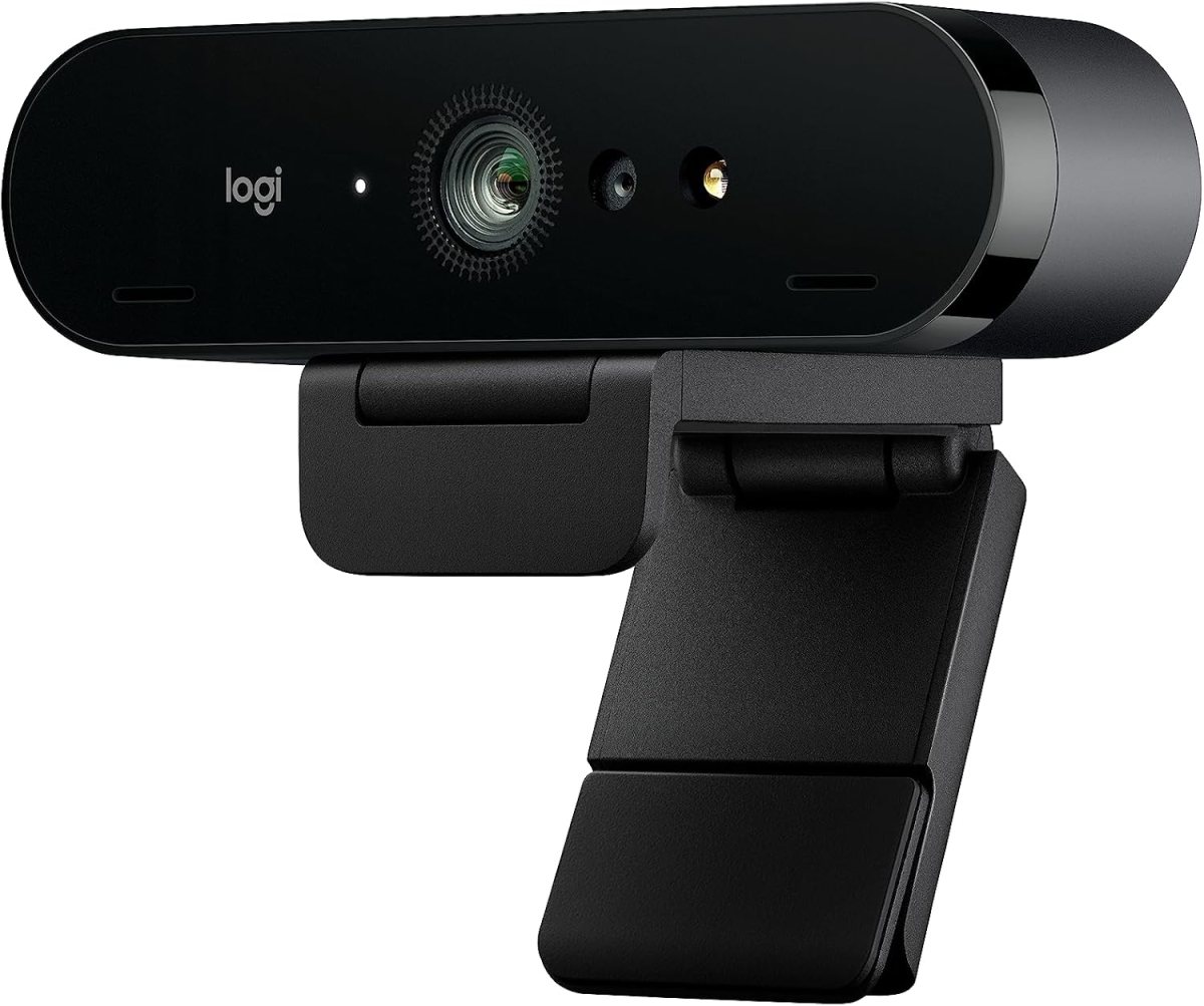 11 Best Cameras Under $300 (For Every Niche)