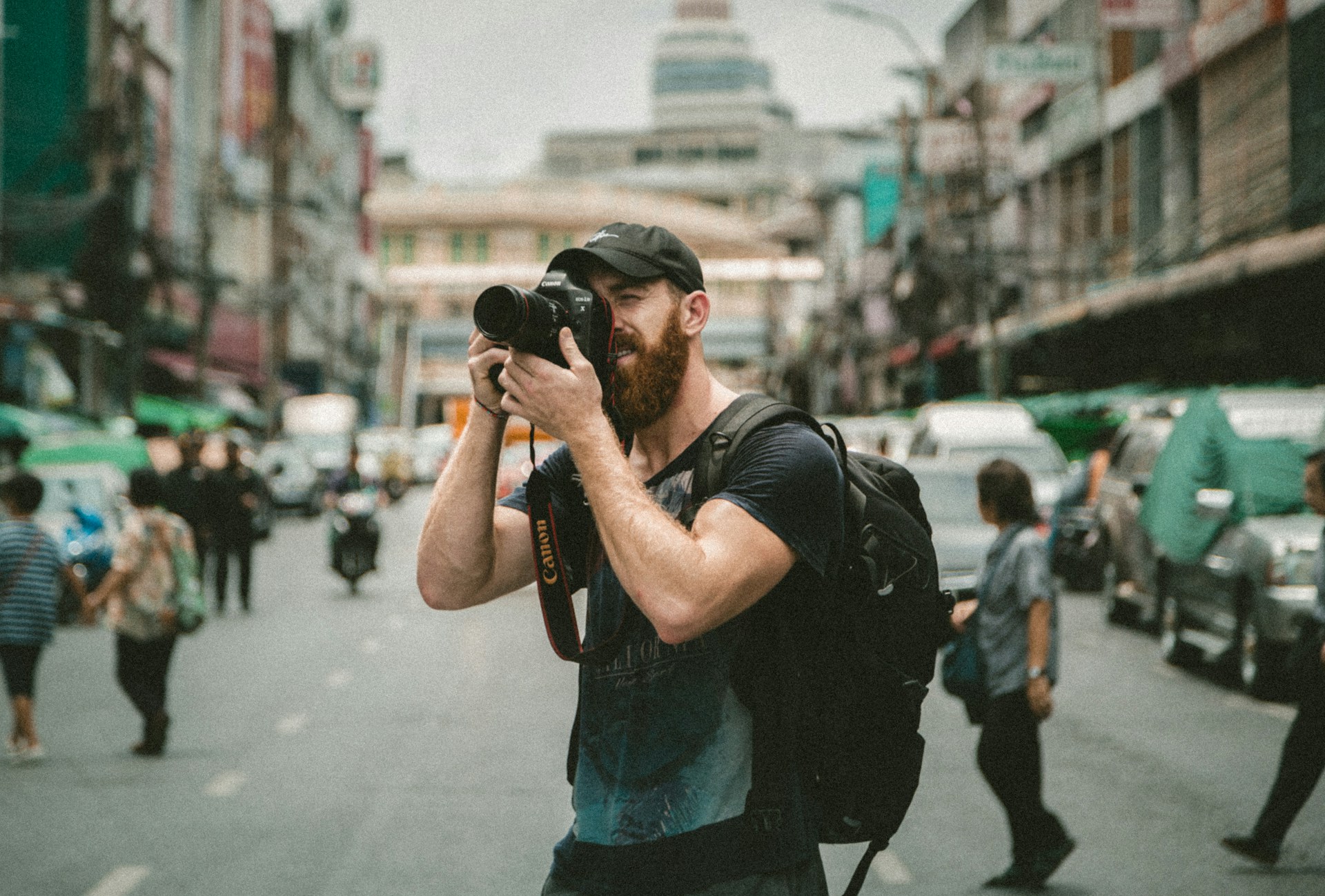 5 Best Cameras for Professional Photography Beginners (Tested & Reviewed)