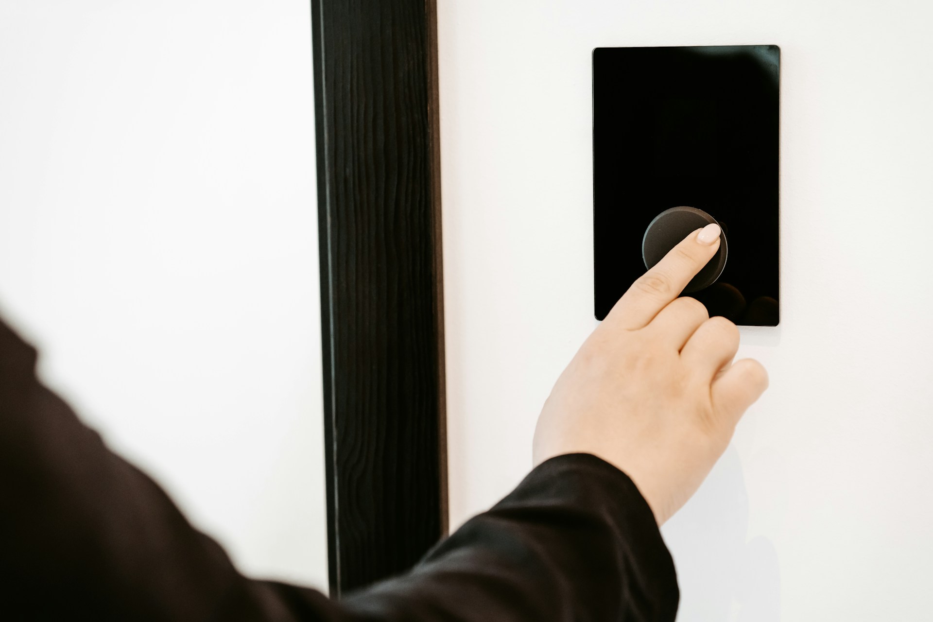 Annke Palm Vein Smart Door Lock Camera (Video Review)
